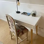 Familia * Πόντα Ντελγκάντα